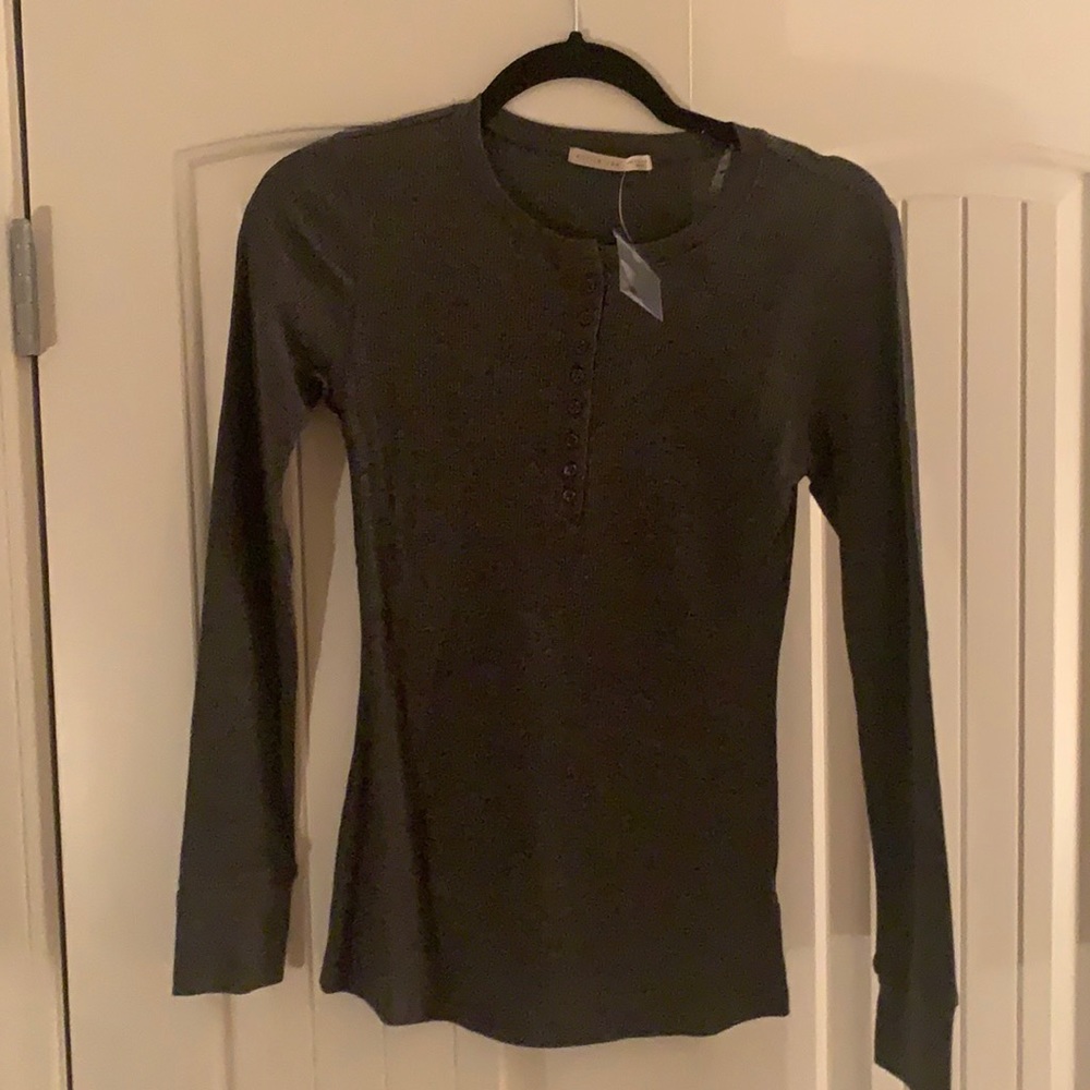 Grey Waffle Knit Henley longsleeve